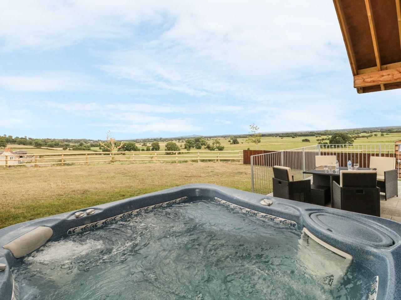 Swan Lodge Castle Farm Wedmore Eksteriør bilde